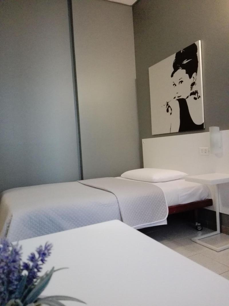 Bert Hotel Sesto San Giovanni Exterior photo